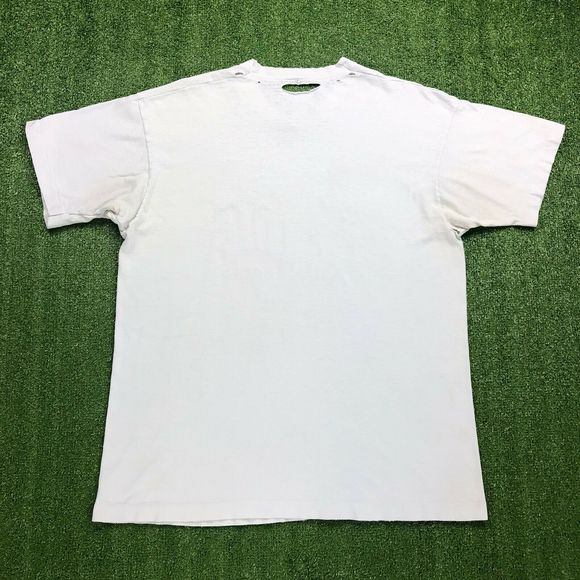 VTG 90s Gilligan’s Island Destroyed Grunge T-Shirt - Picture 3 of 10